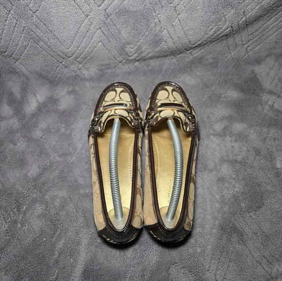 Coach Flynn Signature Patent Loafer Flats Womens Sz 6.5B Slip On Shoes Sneakers. - Picture 6 of 9